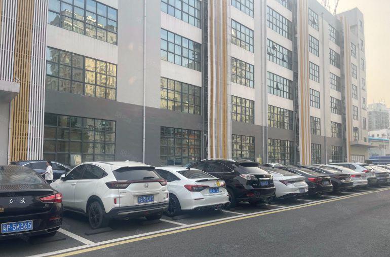 大型工业区一楼整层660平方米厂房出租