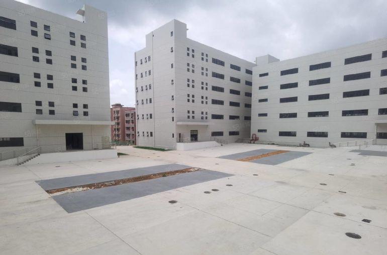 1000起租燕川新建厂房出租原房东65000红本实际面积