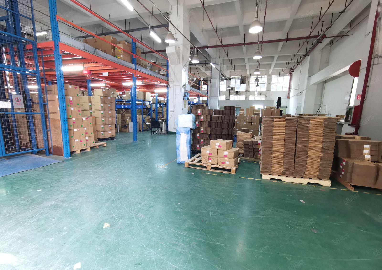 一楼层高7.6米 宝安黄田厂房 带消防喷淋 卸货平台可进大车