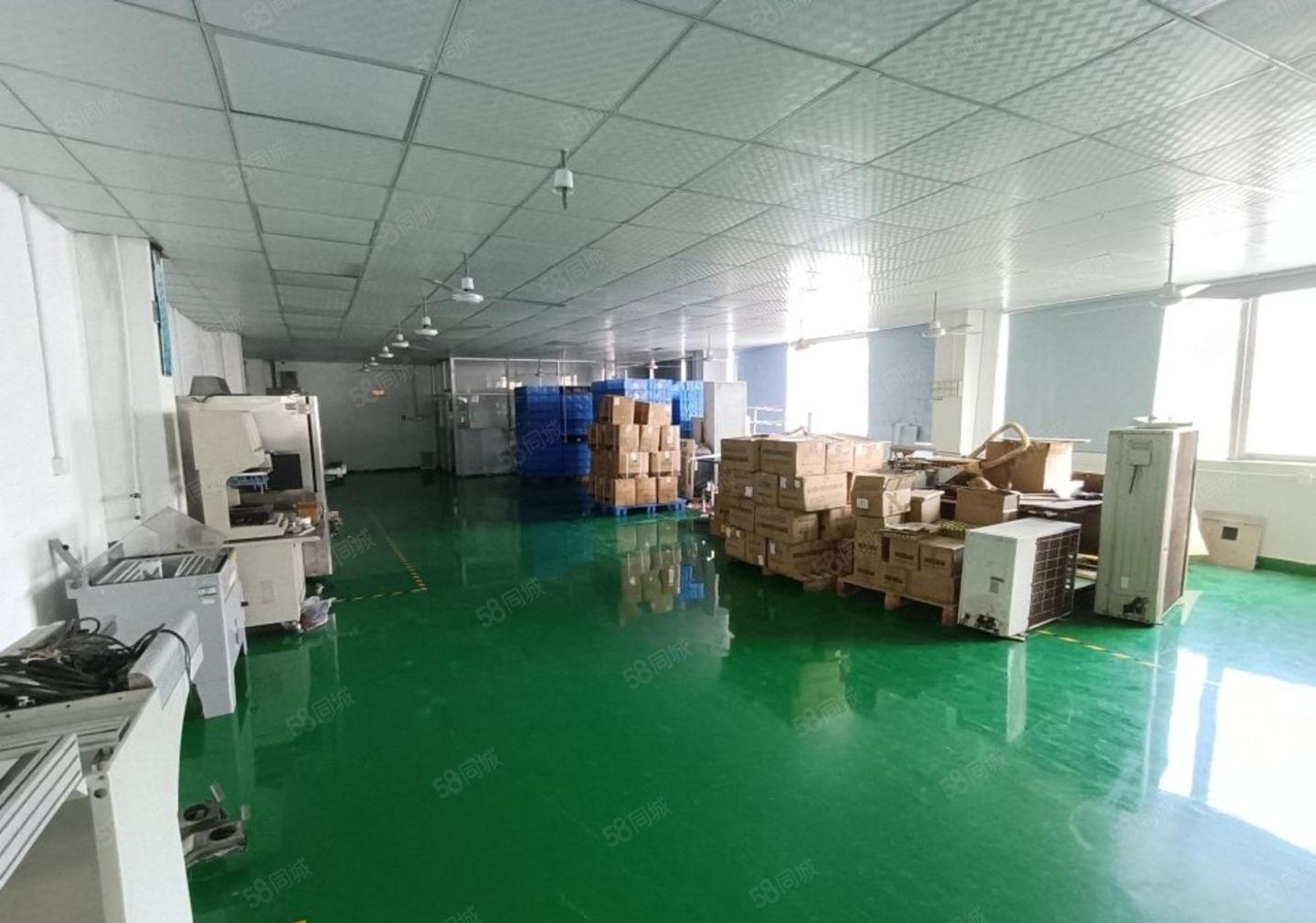 松岗大田洋楼上500平带装修厂房出租