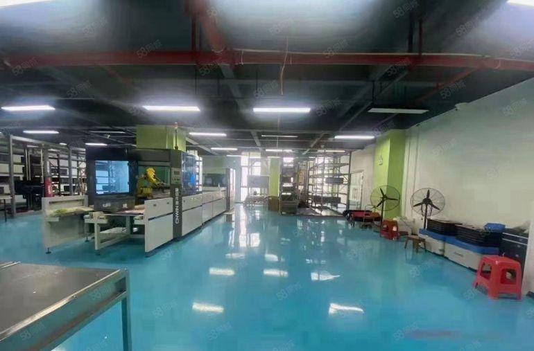 石岩上屋地铁口新空出1100平楼上精装修办公室仓库出租