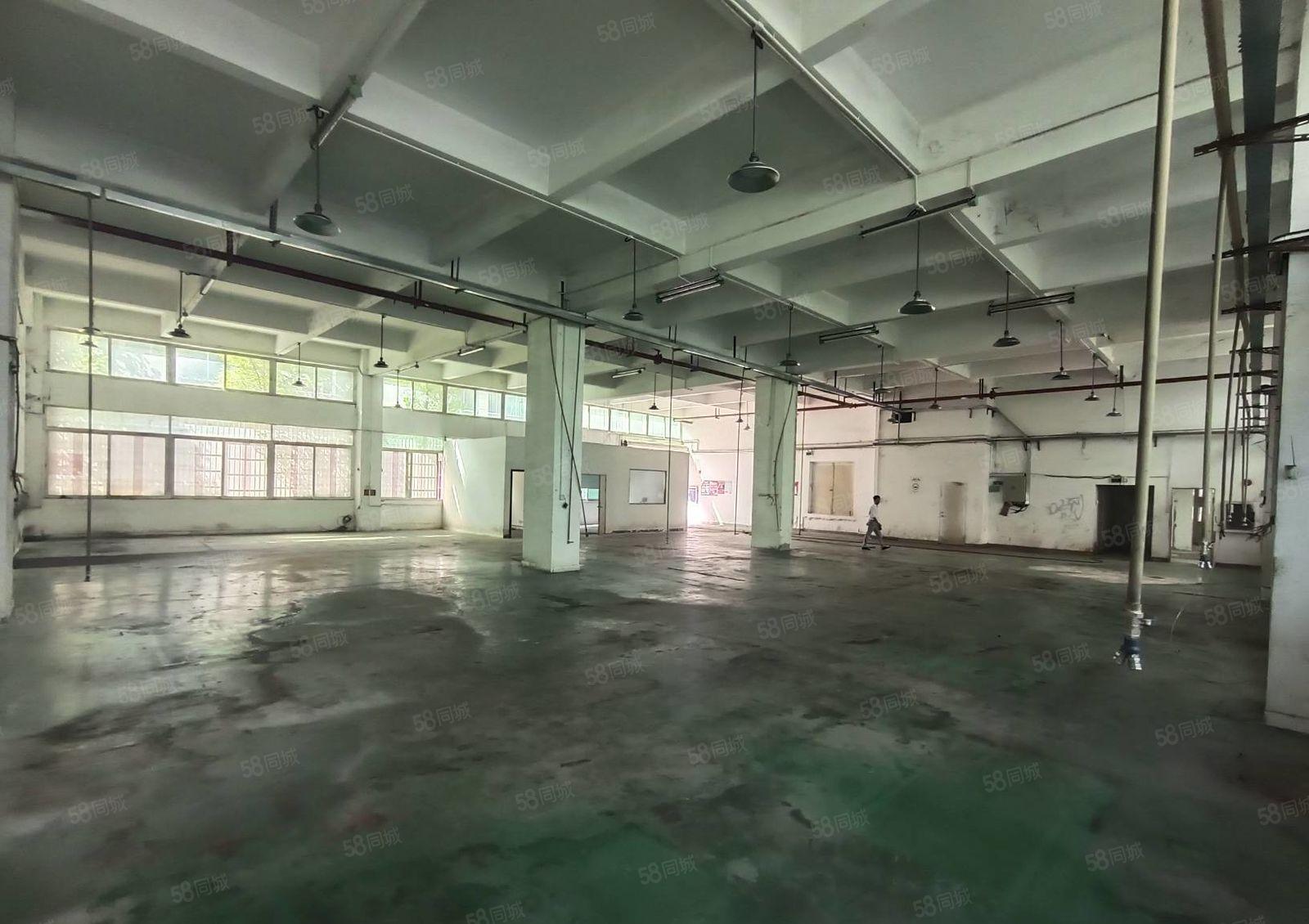 福永厂房出租500平起租超大空地原房东地铁口高速口大小分租招