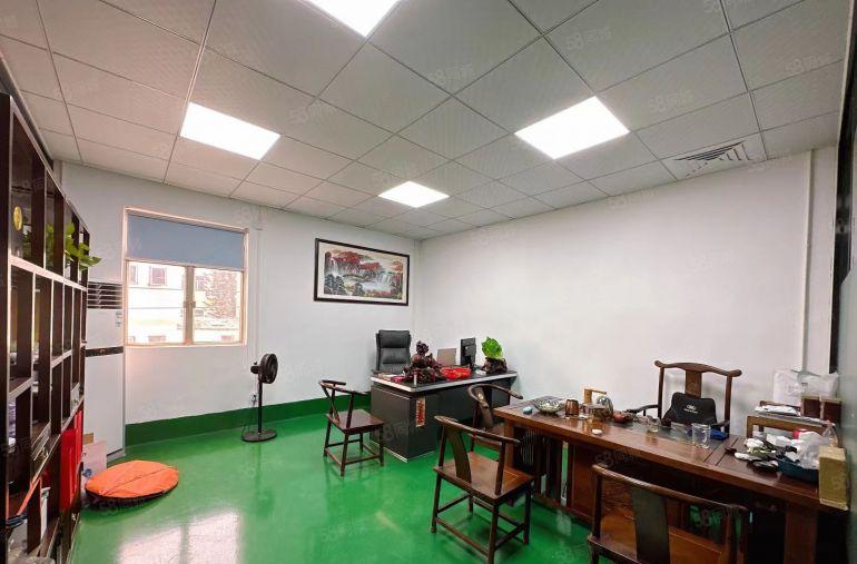 石岩标准工业园楼上600平米带装修厂房招租