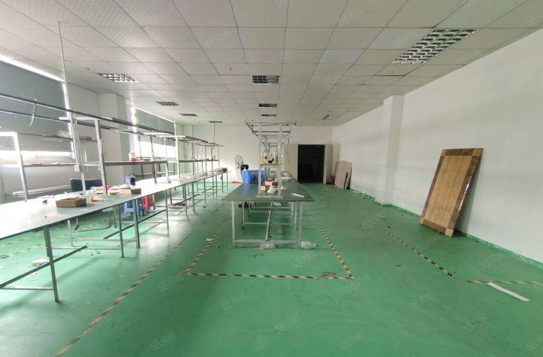 直租，固戍原房东，电梯口510平精装修工业厂房出租。使用率高