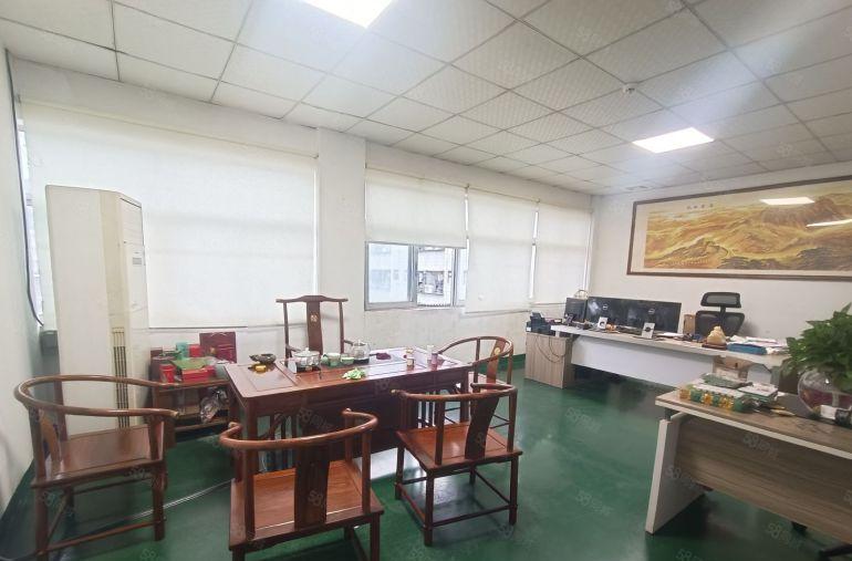 西乡固戍宝安大道300至500平精装修厂房仓库出租园区空地大