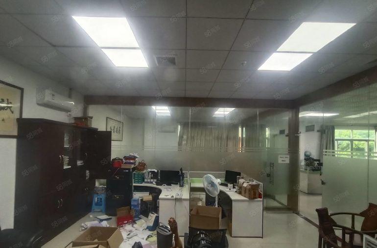 拎包入住，西乡107国道新出1580平精装修无转让费低价出租