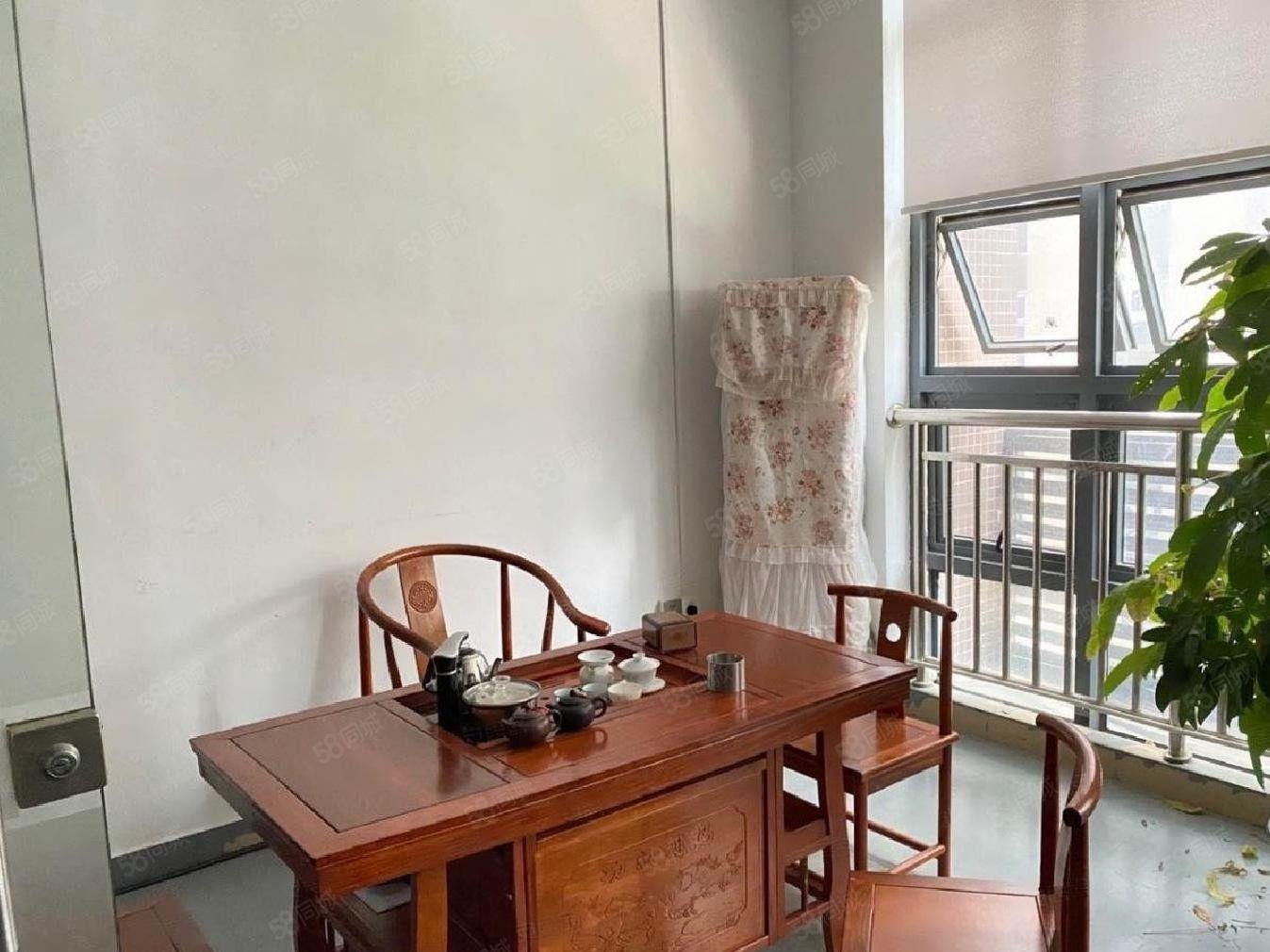 松岗东方大田洋3楼1600平厂房出租带豪华办公室水电齐全