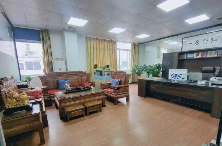 福永塘尾地铁站附近600平红本厂房急租，只需0.7元