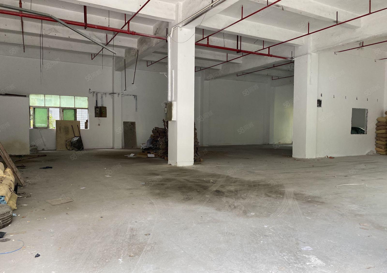 宝安西乡固戍独门独院标准厂房600平出租大小可分