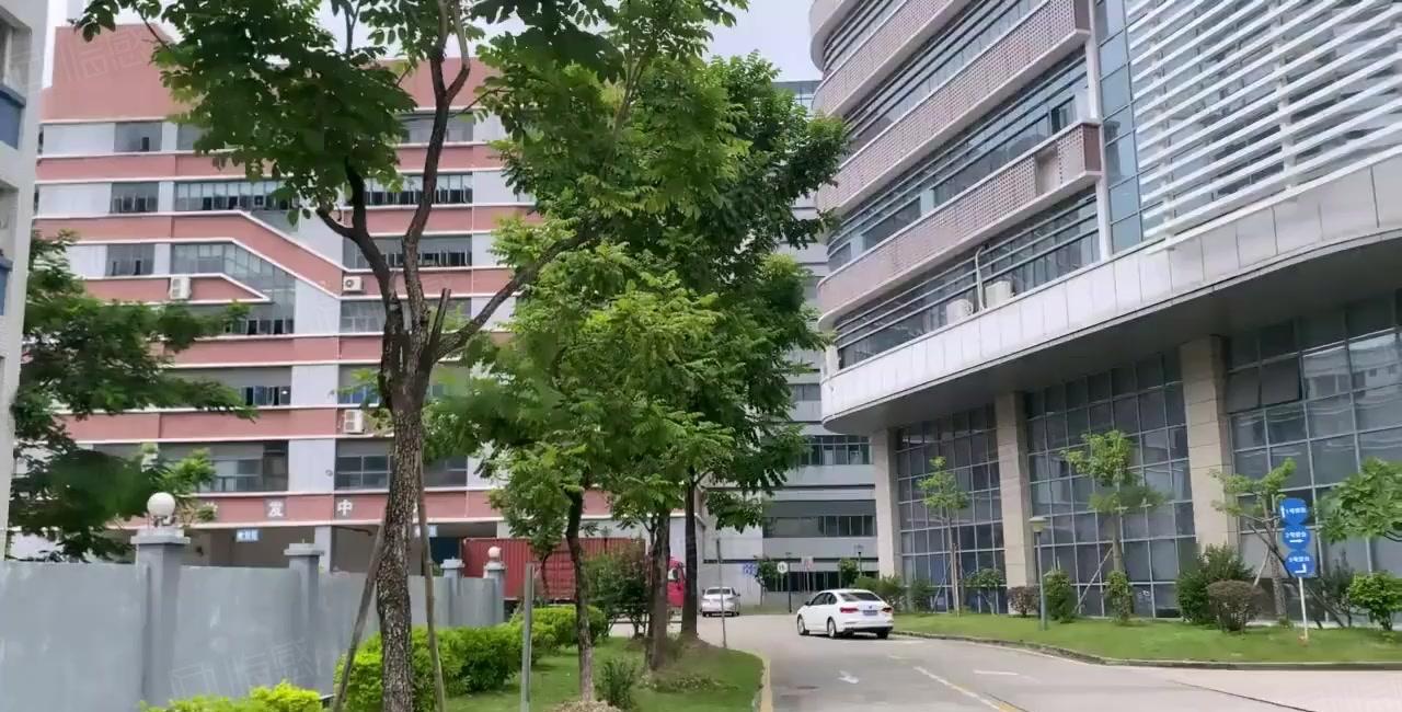 石岩塘头工业园3万平独门独院厂房出租500平起分租一楼仓库