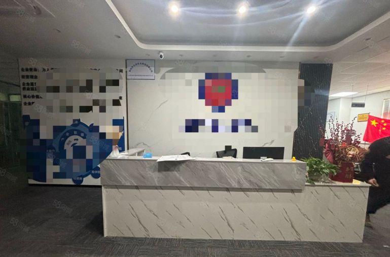 西乡固戍地铁口附近楼上500平精装修办公研发仓库厂房低价出租