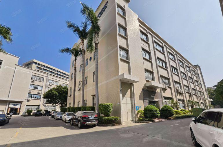 西乡固戍二路原房东整层1500平方厂房出租可以分租