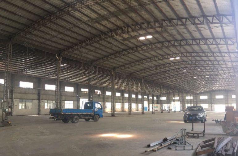 宝安西乡钢构独院5000平仓库厂房出租可分租空地大可进拖头车