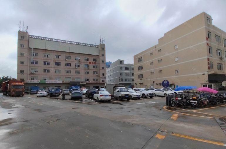 宝安石岩水田工业园1000平地坪漆厂房仓库低价出租大小可分租