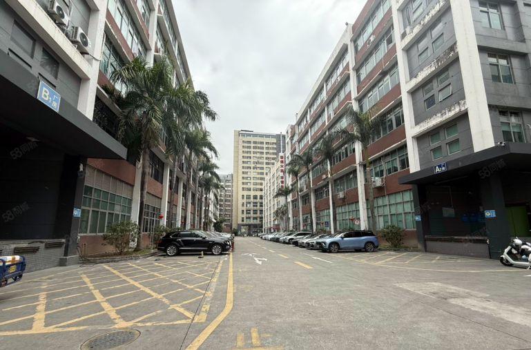 宝安西乡固戍地铁口原房东红本厂房出租1500平精装修形象好