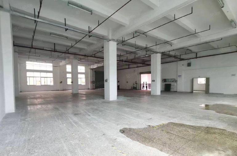 福永新和一楼低价厂房出租1000平可分租适合物流仓库加工等