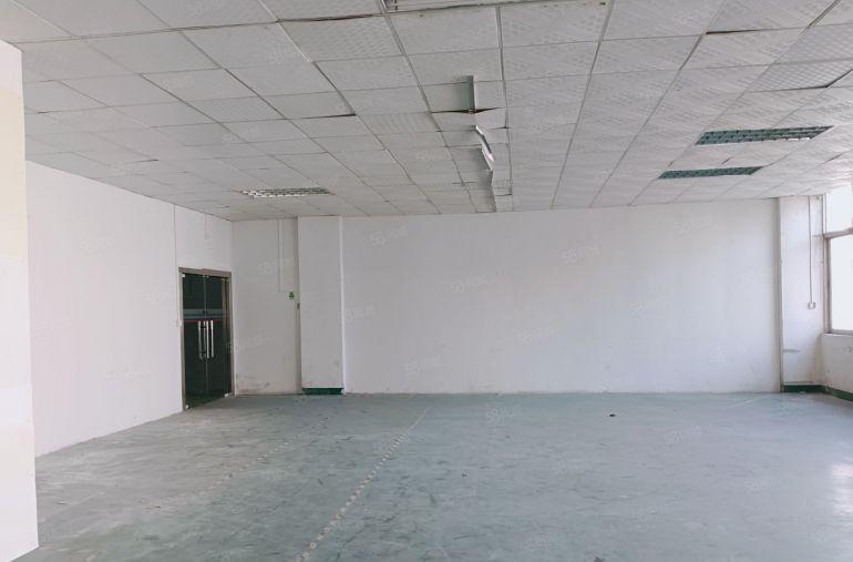 西乡勒竹角独门独院楼上860平，有办公室！22元