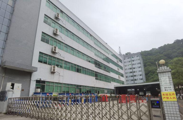 石岩地铁口红本重工业厂房整栋出租21000平米