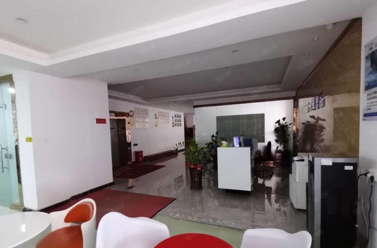 宝安西乡宝田原房东楼上带装修2000平厂房出租1000平起租