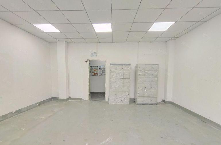 固戍一路，370平650平带带装修厂房仓库低价出租，水电齐全