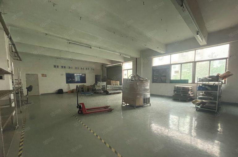 福永地铁口旁500平带装修厂房出租仓库低价空地大无尘车间