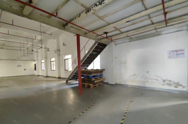 特价35元！西乡固戍工业园，一楼600平厂房层高6米带阁楼