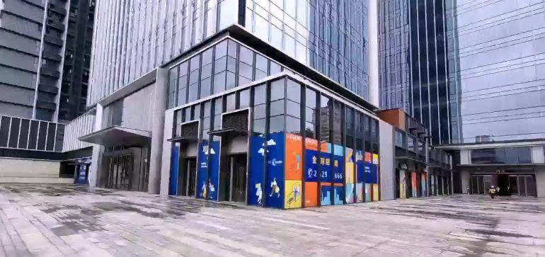 福永地铁口200平起租精装办公室研发办公贸易电商仓库带家私