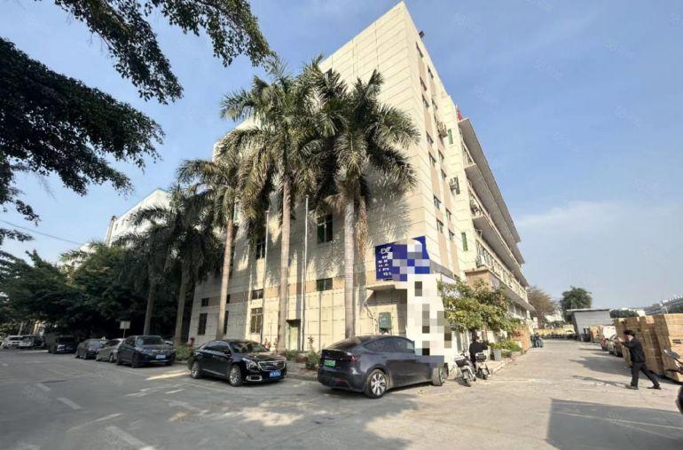 福永和平地铁站会展附近1000平原房东无公摊厂房出租大小分租