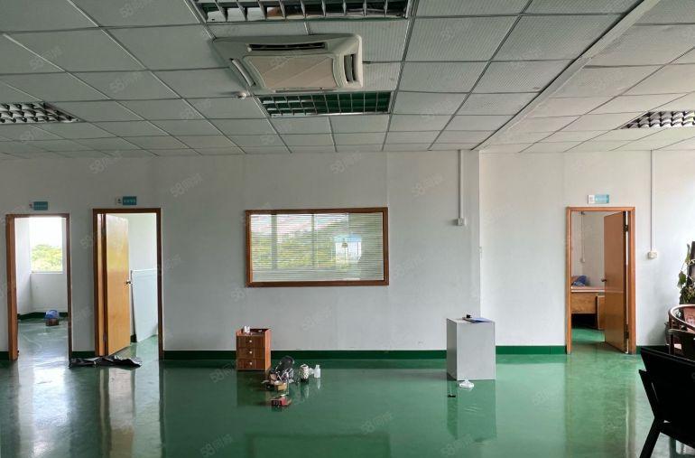 石岩南光高速口1000平精装修原房东工业园红本厂房出租可分租