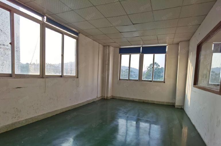 应人石现成装修好 500平园区停车方便  直接可拎包入住