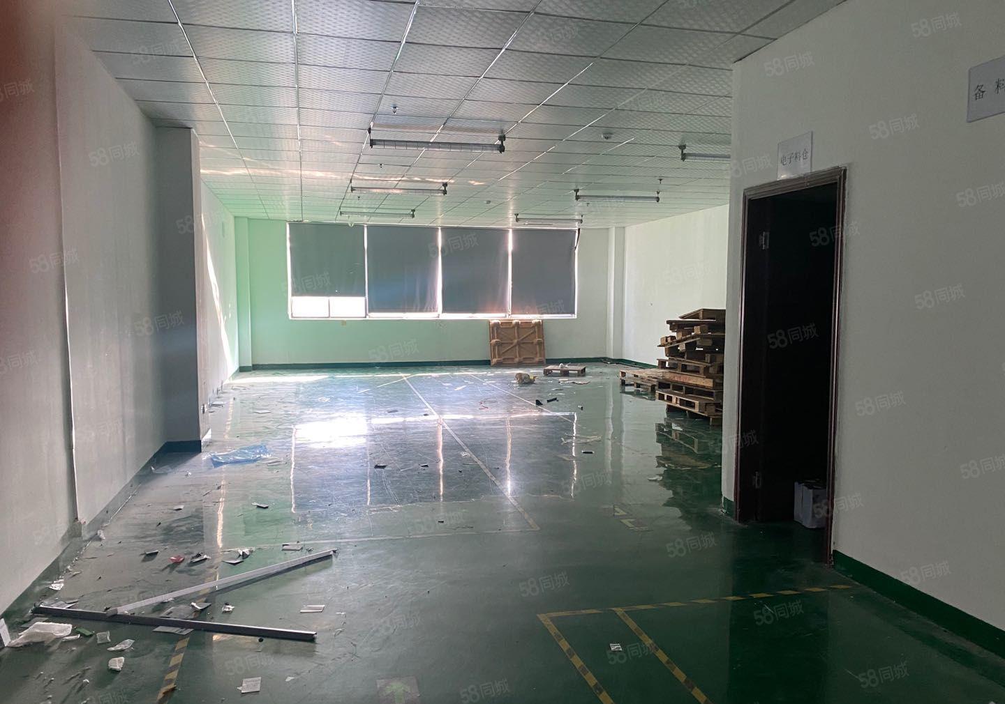 宝安西乡黄田原房东大型园区空出3001500平带装修厂房