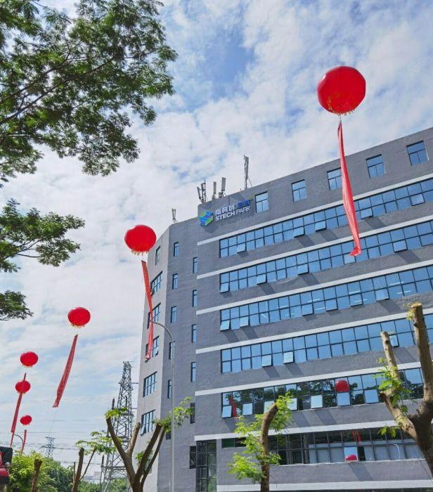 南山西丽留仙洞产业基地办公，研发215至302平全新装修