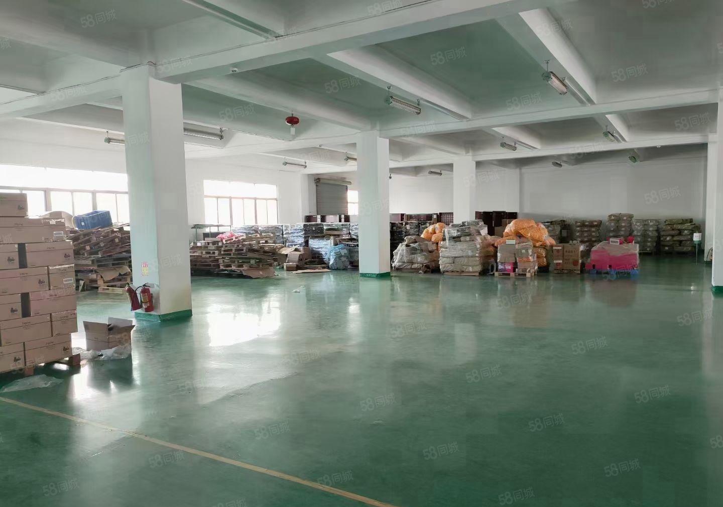 沙井共和工业区独门独院厂房7200平可分租停车位充足