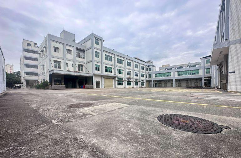 降价出租石岩北环精装1000平工业园原房东红本独门独院厂房