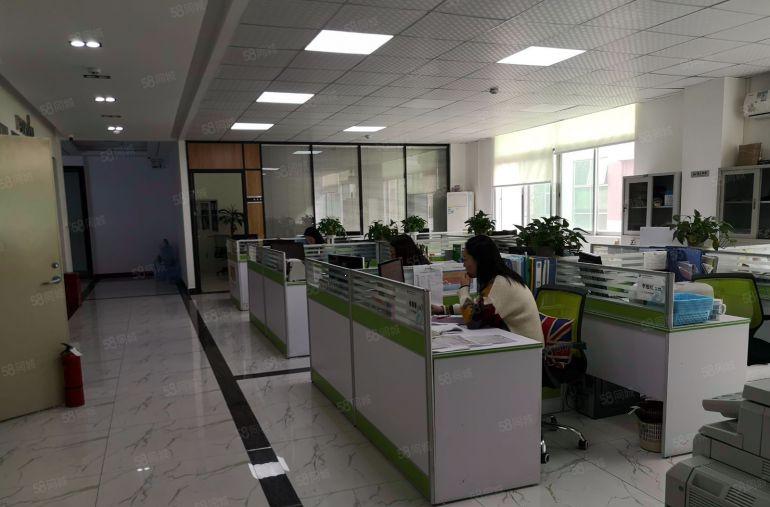 福永高新科技工业园带精装修1500平方厂房出租