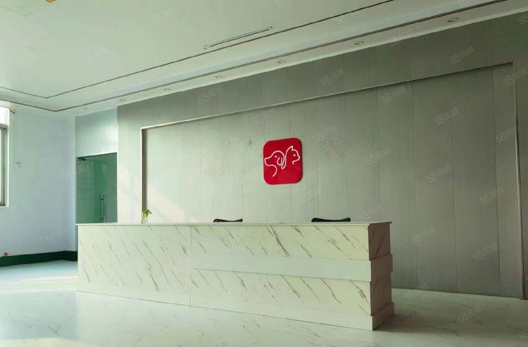 水电到车间！松岗地铁口新出楼上800平精装修厂房仓库低价出租