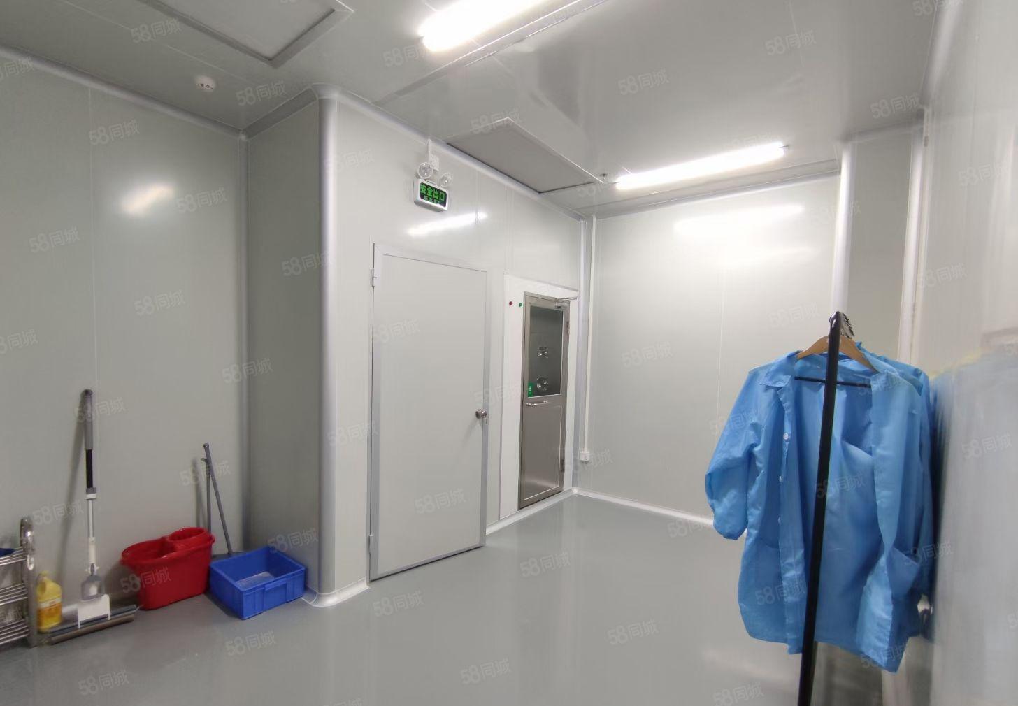 福永新和地铁口附近楼上2000平精装修厂房无转让费出租