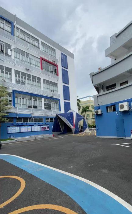 福永会展中心旁原房东厂房出租600至1800平带装修有红本