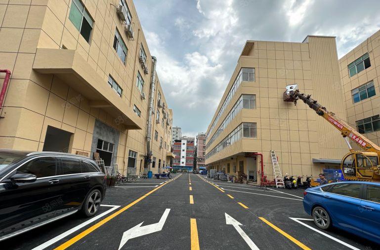 固戍南昌公园附近独门独院两栋12000平村委厂房仓库出租