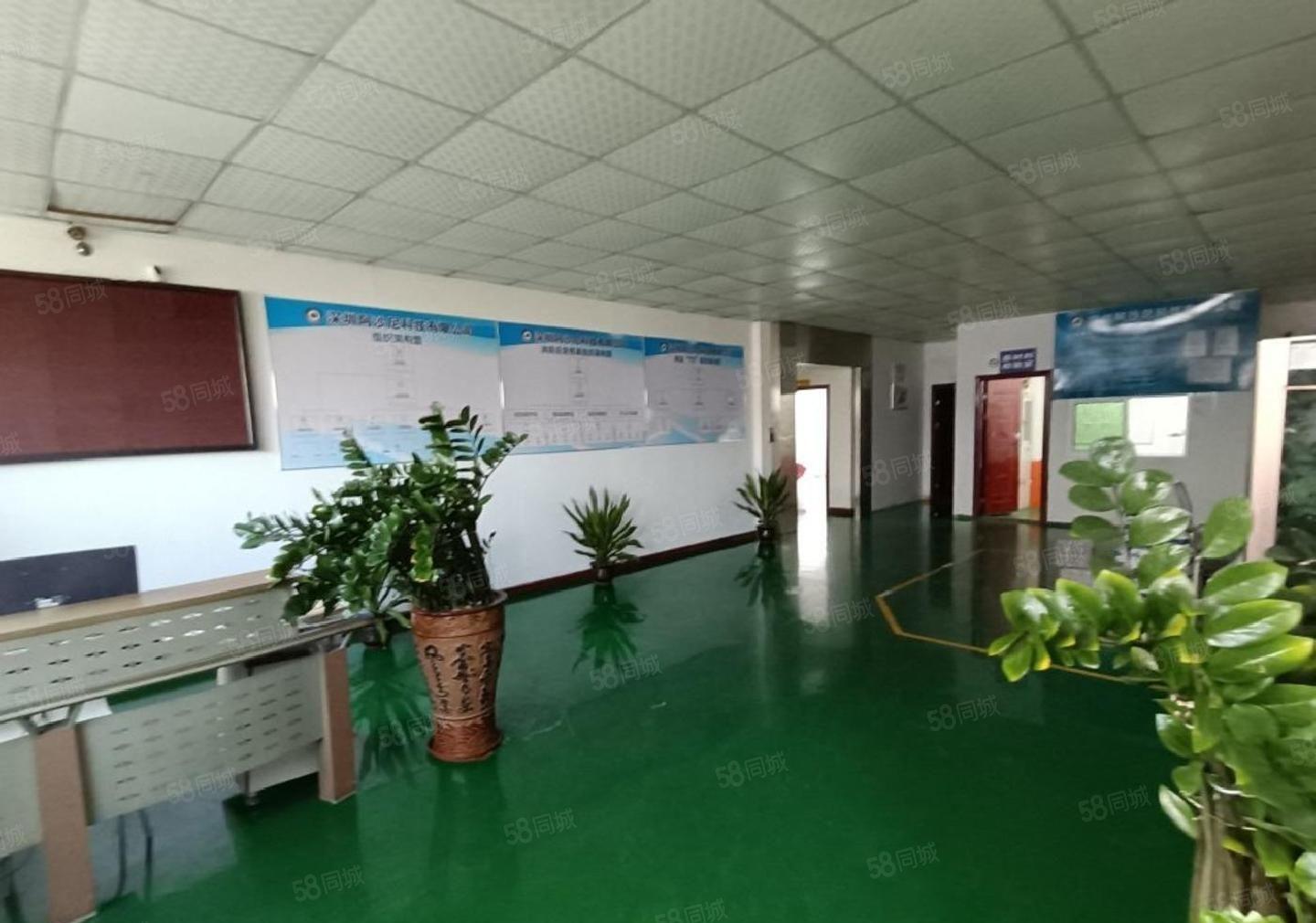 松岗大田洋楼上500平带装修厂房出租