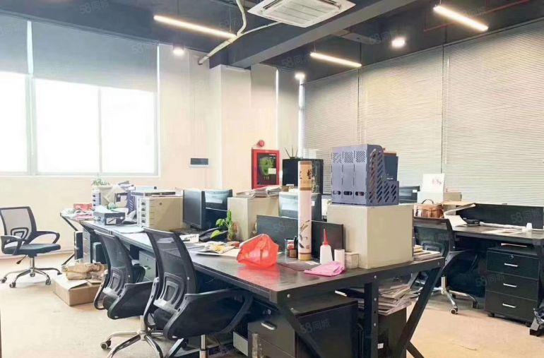 西丽地铁口500平米精装修办公研发生产仓库出租可分租