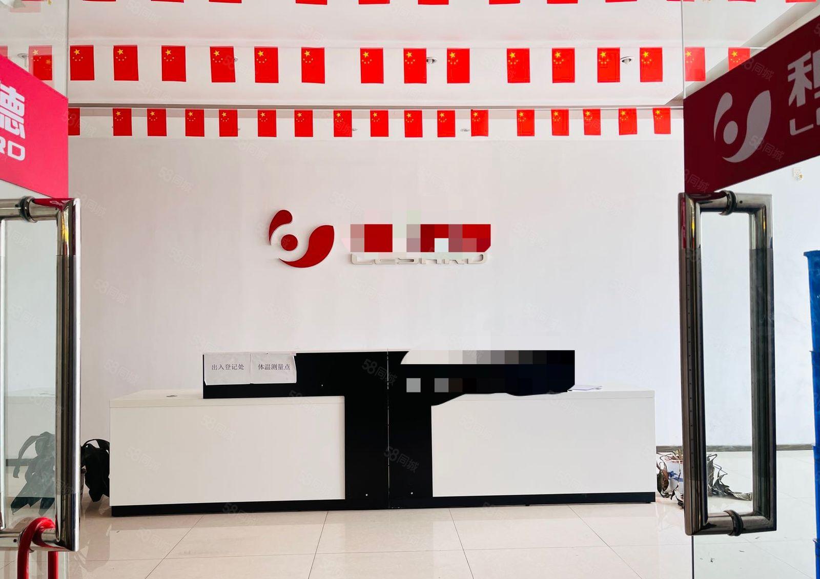 石岩水田龙大高速口楼上500起分精装有红本可办环评