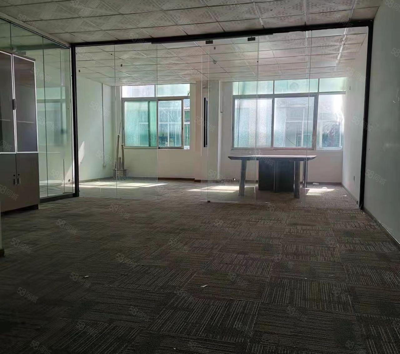 电商基地出租，100到200平米随意分租