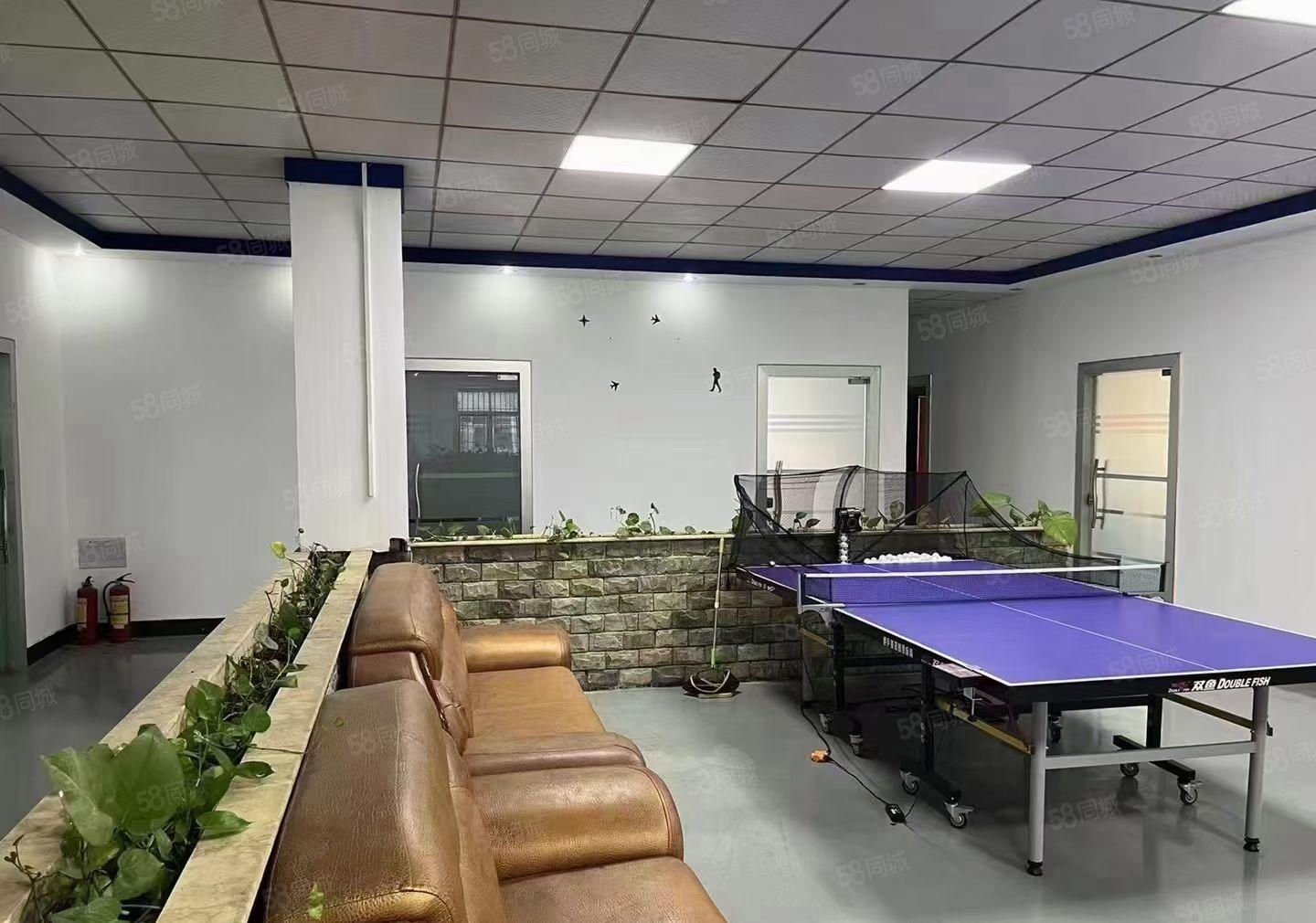 石岩村委500平至1200平精装修低价仓库厂房出租