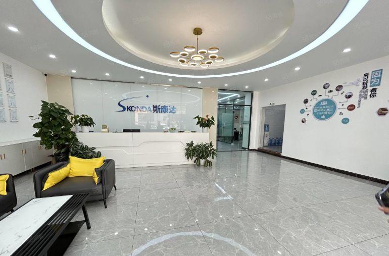 20元起松岗地铁口楼上300平精装修厂房出租仓库出租大小分租