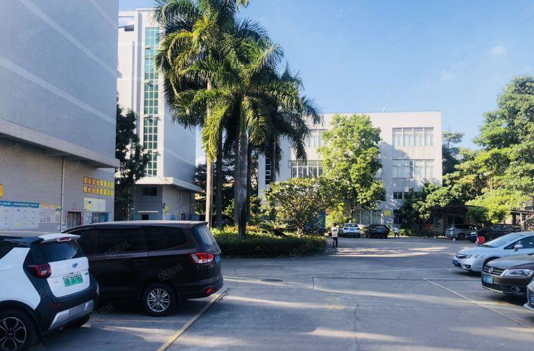 石岩原房东花园式独栋厂房6000平 单层1200平分租无公摊