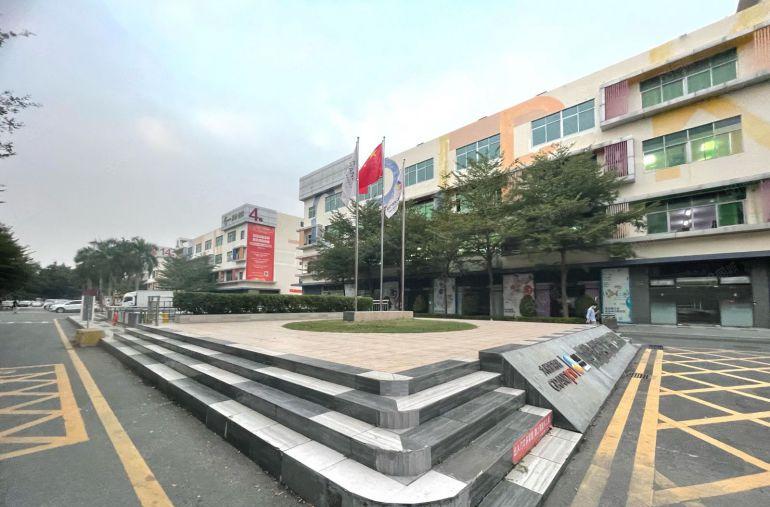 福永桥头地铁口央企高新园区1100平精装修厂房仓库出租