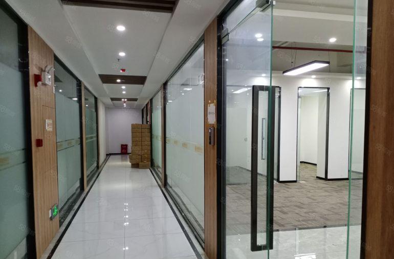 石岩北环新出257平米办公厂房出租，有装修前台办公室现成水电