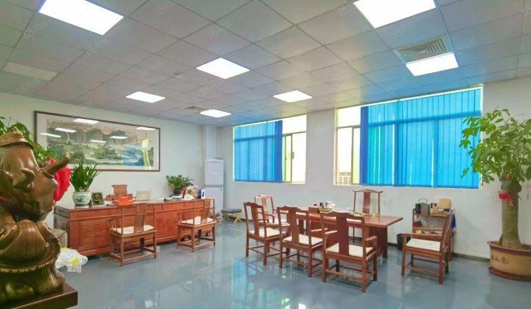 西乡固戍带红本厂房780方适合办公仓储