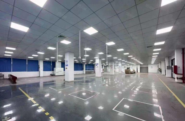 西乡固戍地铁口新空出原房东一楼2000平方带卸货平台可分租